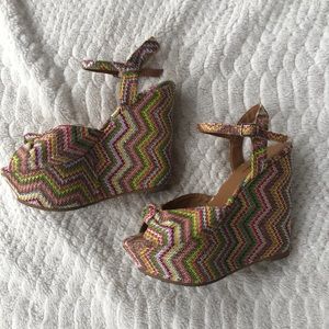 Candies Rainbow Zigzag Wedges